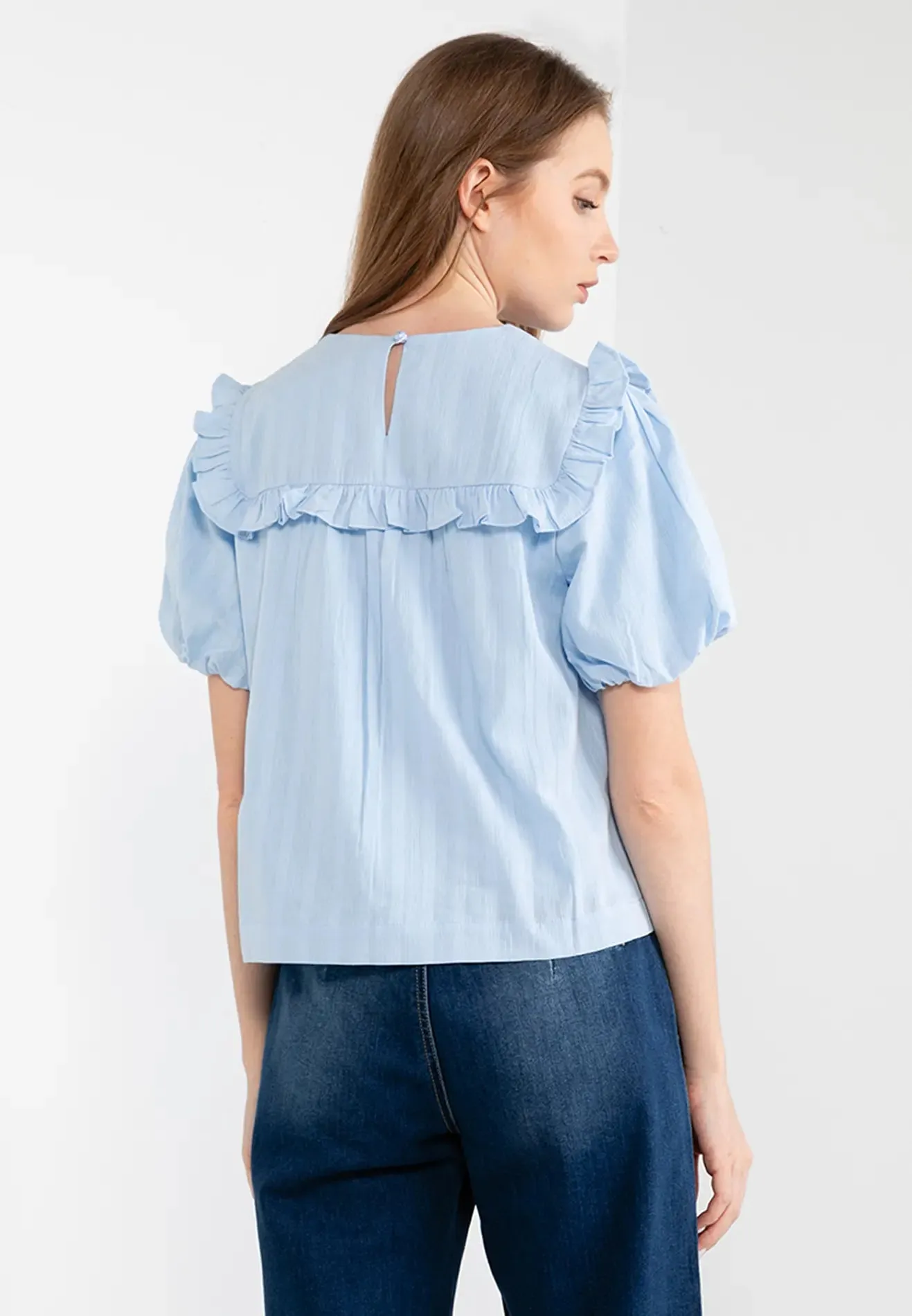 ELLE Apparel Flounce-Trimmed Short Sleeves Blouse