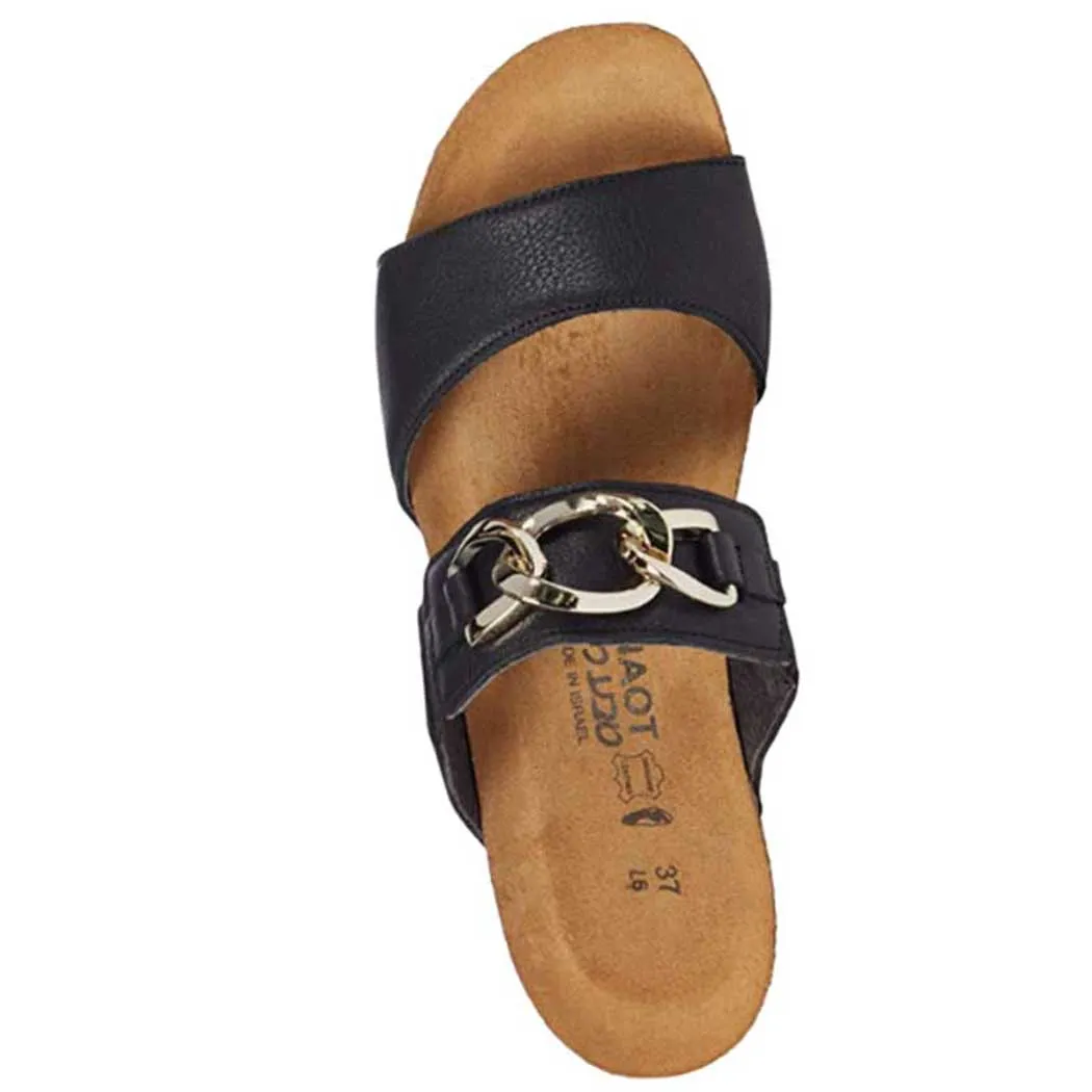 Naot Victoria Sandal Soft Black Leather (Women's)