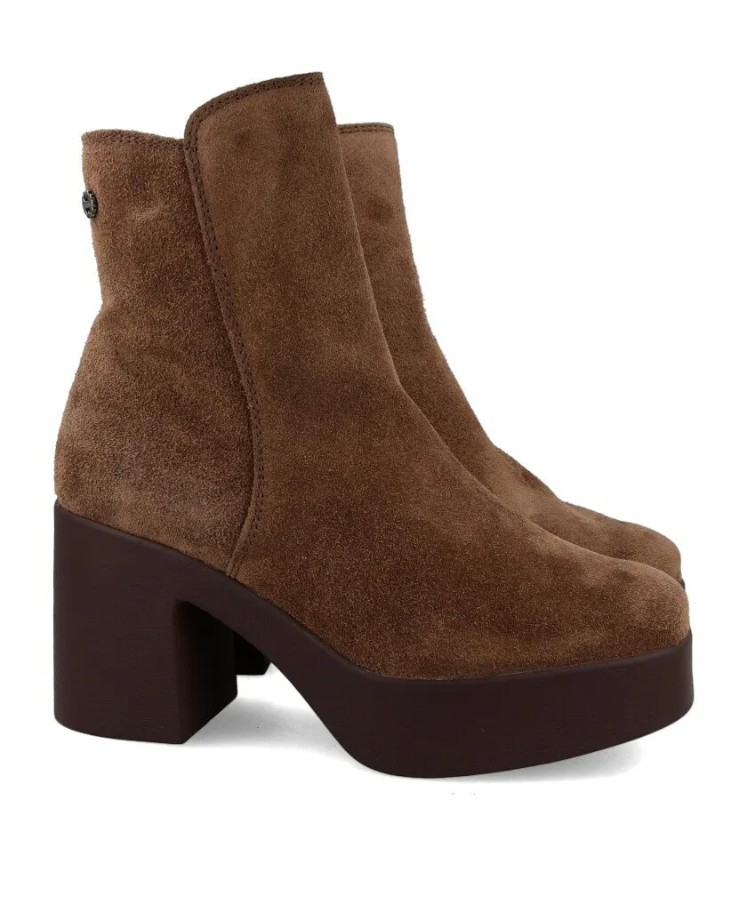 Porronet Leta 4563 Wide heel and platform bootie