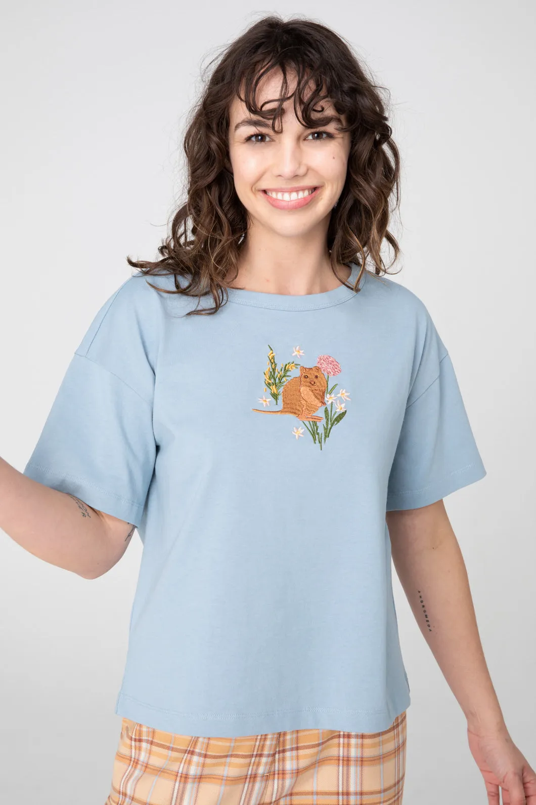 Quokka Emb Tee