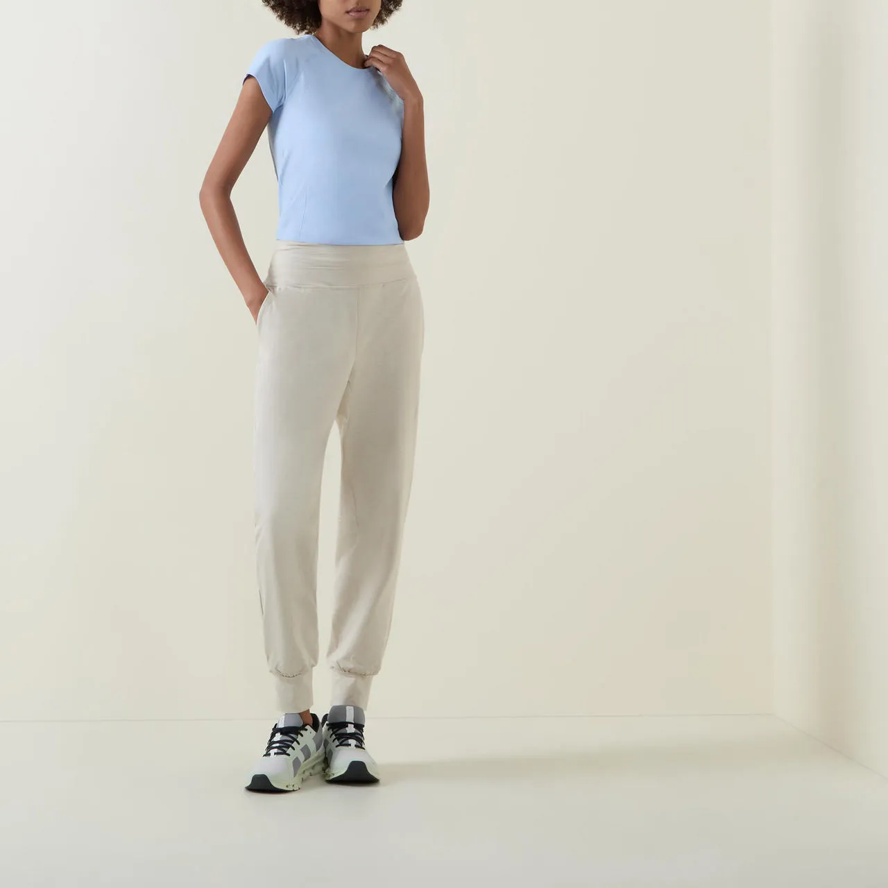 SWEATY BETTY Gaia Yoga Sweatpants - White