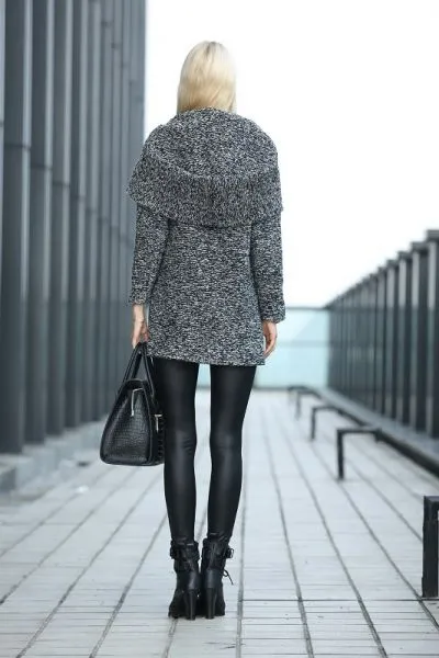 Woven Wool Coat for Women with Hooded Collar and Single Outer Button